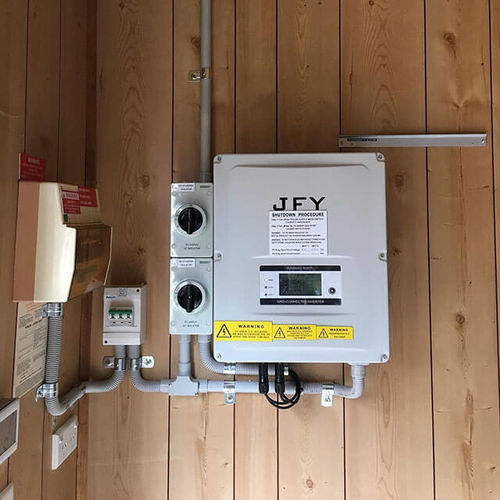 Latest company case about 1.5KW Grid-connected solar inverter in Australia